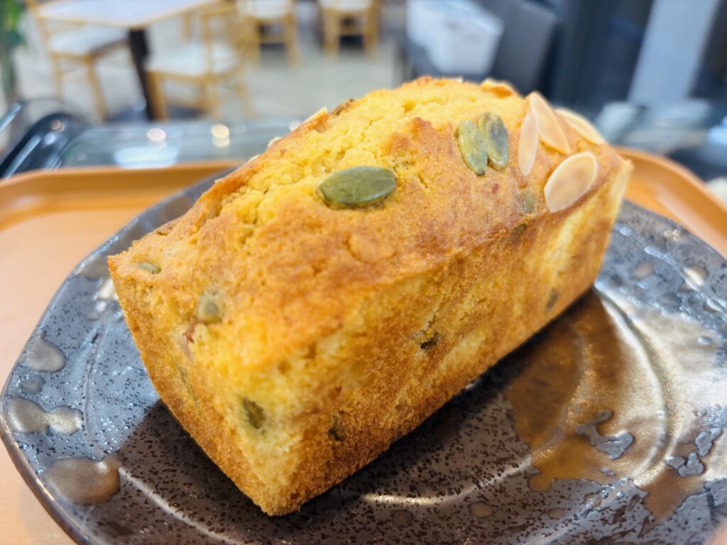 ホールパウンドケーキ